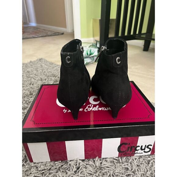 Circus by Sam Edelman Kirby Bootie - Picture 4 of 10